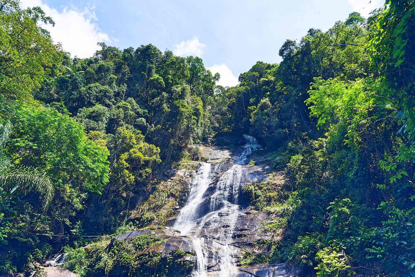 Cachoeira Tauney in Tijuca National Park